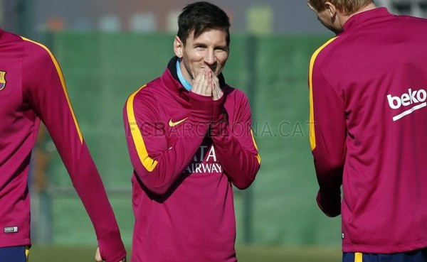 Lionel Messi está recuperado y jugará el domingo ante el Málaga