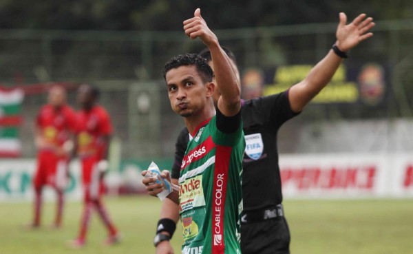 Berríos: 'Poner en riesgo la vida y por un partido, no vale la pena'