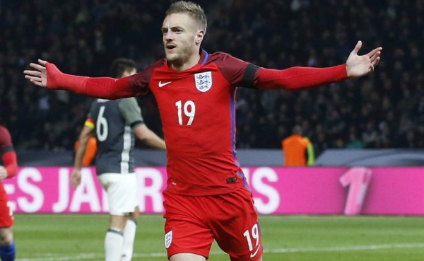 El celular de Jamie Vardy 'murió' tras su golazo ante Alemania