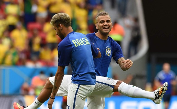 Dani Alves: 'Neymar está para marcar la diferencia'