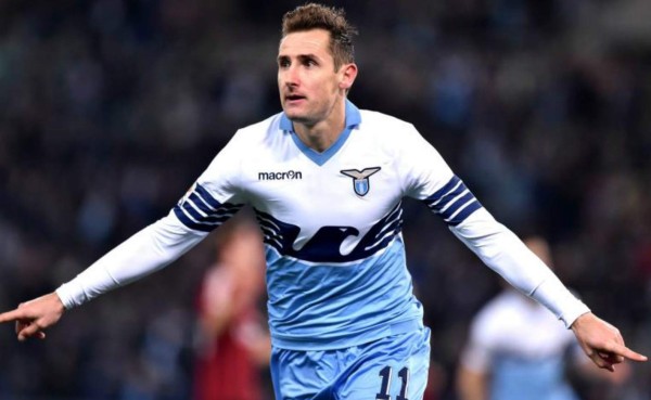 Miroslav Klose se retirará del fútbol al final de esta temporada