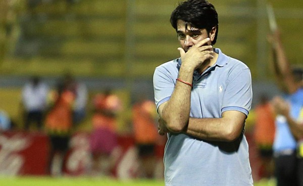 Diego Vázquez: 'Solo queda felicitar a Real España'