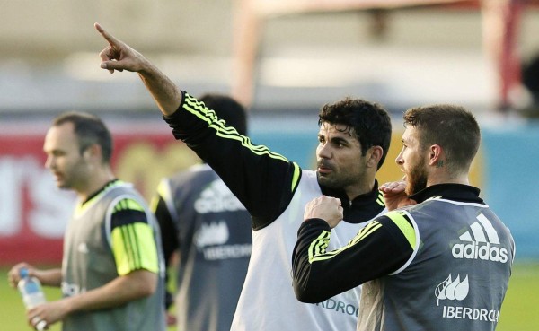 De 'traidor' tildan los brasileños a Diego Costa