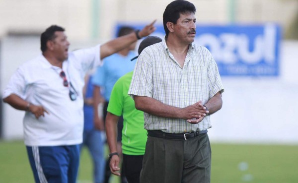 Carlos Martínez: 'Hay que estar más firmes atrás'