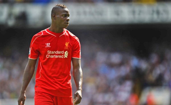 Federación inglesa acusa a Mario Balotelli de conducta racista