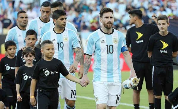 Messi vuelve a la selección de Argentina: 'Amo demasiado a mi país'.