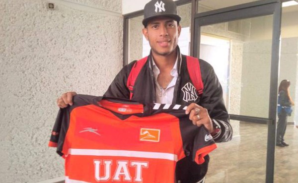 Eddie Hernández ya está en México para incorporarse al Correcaminos