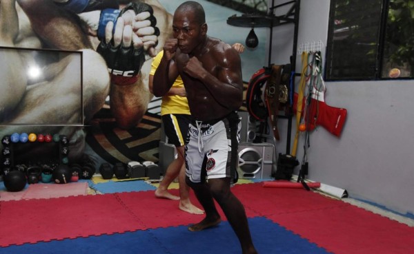 Honduras tendrá representante en la UFC Latinoamérica