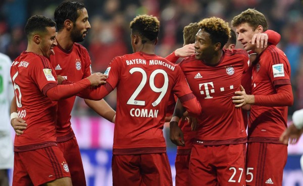 Bayern Munich le receta goleada al Bremen con dobletes de Thiago y Müller