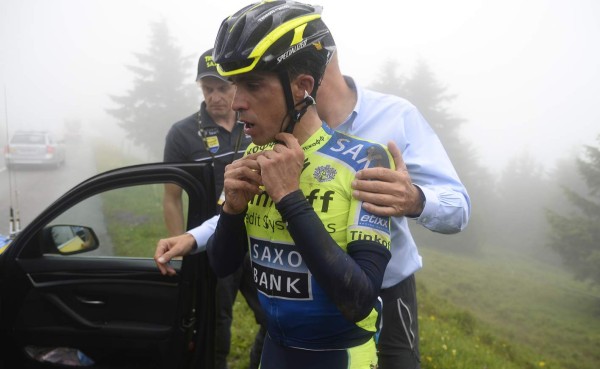 Contador tiene la tibia fracturada y será operado