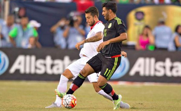 VIDEO: Carlos Vela y sus increíbles fallos ante Costa Rica