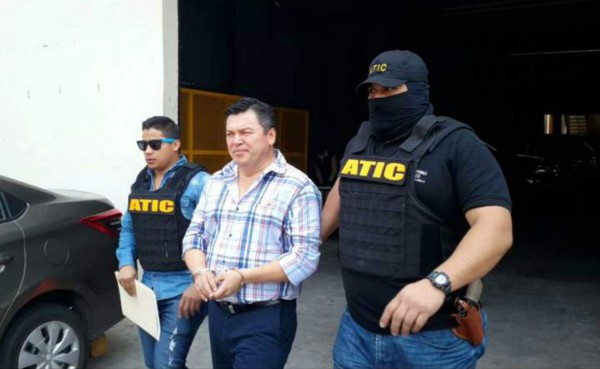 Cuatro años y medio de cárcel para periodista deportivo Henry Gómez por caso del IHSS