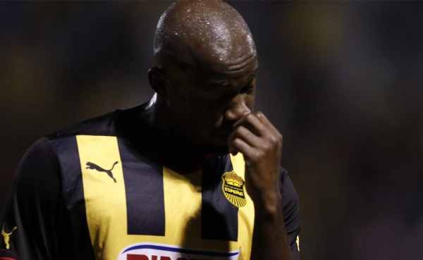 La respuesta Osman Chávez a silbidos de afición del Real España