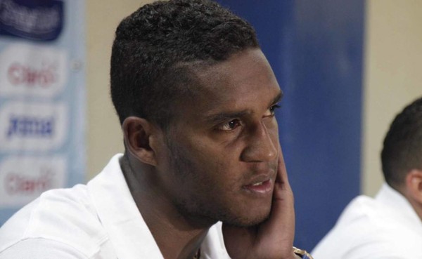 Brayan Beckeles: 'Esperamos revertir esto en la eliminatoria'
