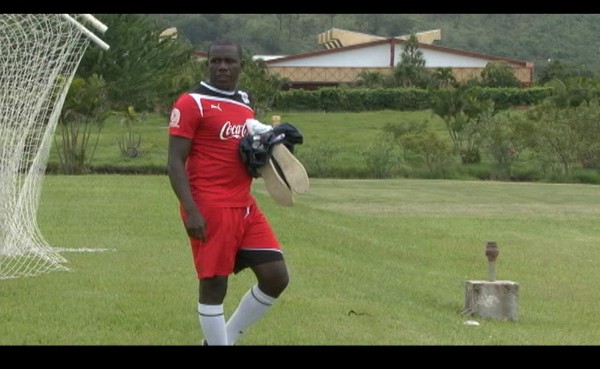 Olimpia ficha a Quiarol Arzú para suplir baja de Johnny Palacios