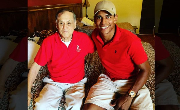 Chelato Uclés recibe la visita del delantero Carlo Costly