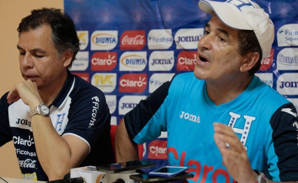 Jorge Luis Pinto no descarta convocar jugadores que militen en segunda división