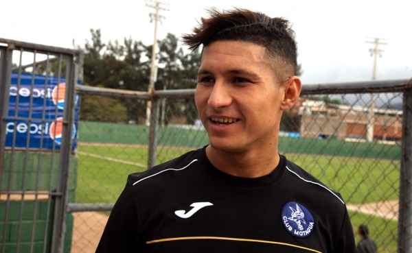 El mediocampista Héctor Castellanos es nuevo jugador de Motagua