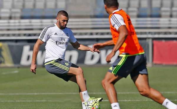 Benzema entrena con normalidad y lesión de Keylor Navas preocupa