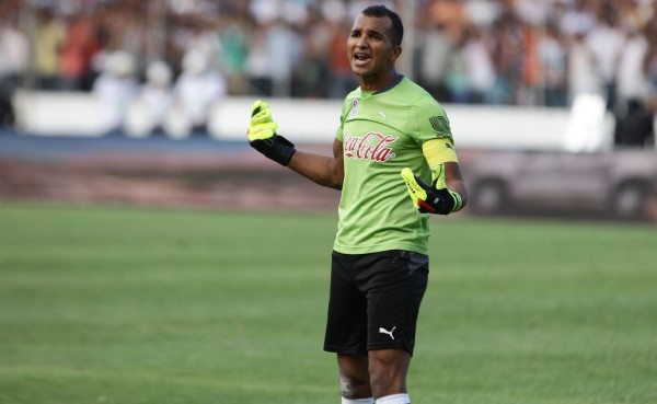 Donis Escober, el héroe de la copa 29 del Olimpia