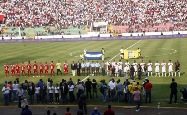Los sobrevivientes de la final Olimpia-Real Sociedad del Clausura 2013