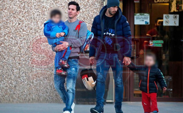 Messi y Luis Suárez comparten en familia hasta en sus días libres