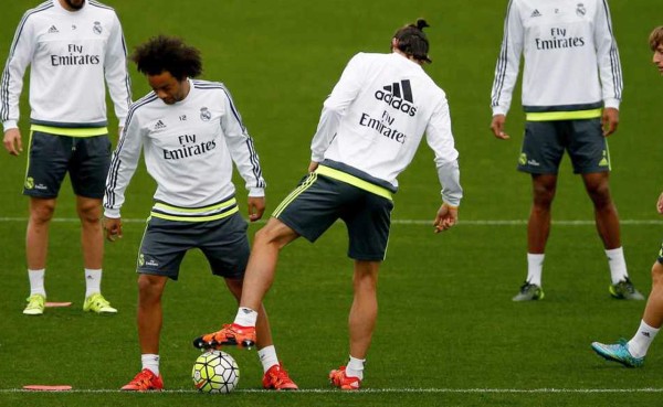 Bale y Marcelo se entrenaron sobre césped antes de juego con Levante