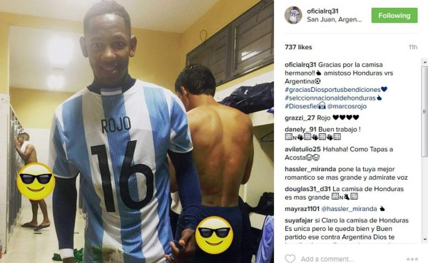 Romell Quioto agradece a Marcos Rojo intercambiar la camiseta
