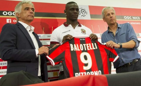 Las tres preguntas que sacaron el mal carácter de Mario Balotelli en Francia