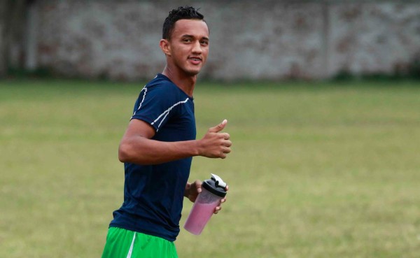 Diego Reyes mantiene la esperanza de ir al fútbol de China