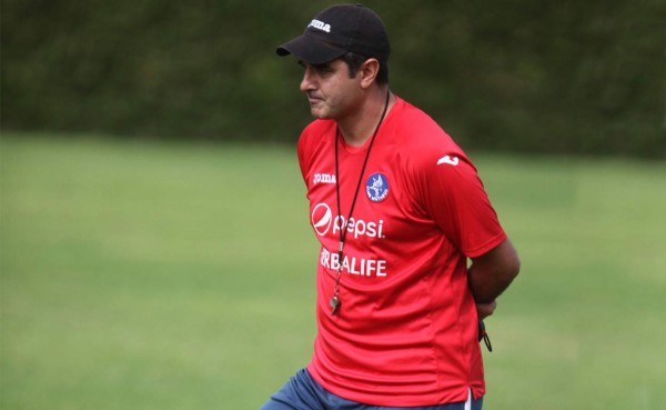 Diego Vázquez: 'Tengo que hablar con Eddie Hernández'