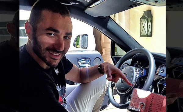 Benzema, nuevamente 'cazado' conduciendo sin licencia