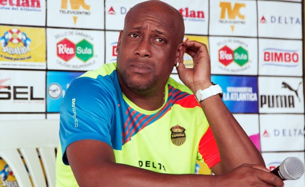 Hernán Medford cree que hay persecución contra Real España