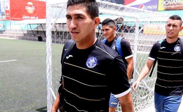 Irvin Reyna: 'De nada sirve jugar bien si no ganamos'