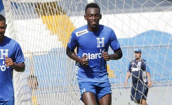 Nerlin Membreño desmiente que Elis fue lesionado a la Selección