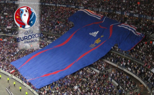 A ocho meses de la Eurocopa Francia-2016, París es víctima de ataques terroristas