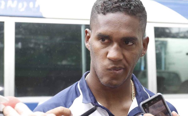 Brayan Beckeles: 'No hay nada que ocultar, solo jugar y definir el partido'