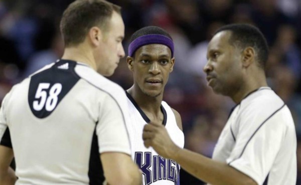 Las disculpas de una estrella de la NBA por insultar a árbitro gay