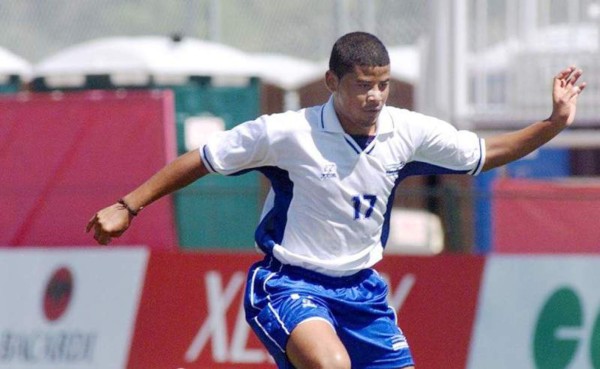 El día que la Fenafuth suspendió a 14 jugadores de Honduras previo al Preolímpico del 2000