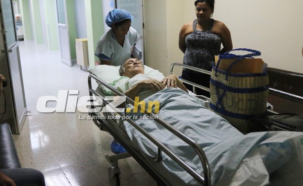 Chelato Uclés regalará banderines y películas de España 82 a médicos