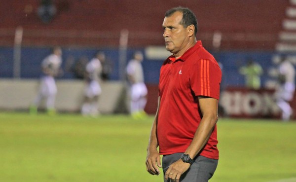 Wilmer Cruz: 'Para poder ser campeón hay que jugar bien al fútbol'