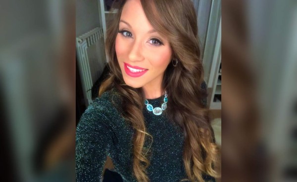 Las infartantes novias y esposas de 'El Clásico' Barcelona - Real Madrid