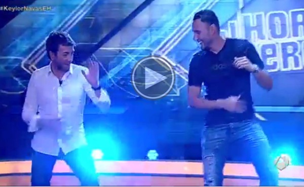 VIDEO: Keylor Navas muestra sus dotes de bailarín al ritmo de bachata y salsa