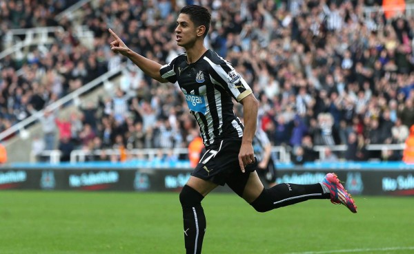 El Manchester United se fija en Ayoze Pérez, según la prensa inglesa