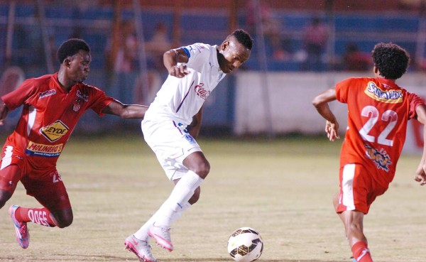Romell Quioto regresó a las canchas con Olimpia tras 41 días de ausencia