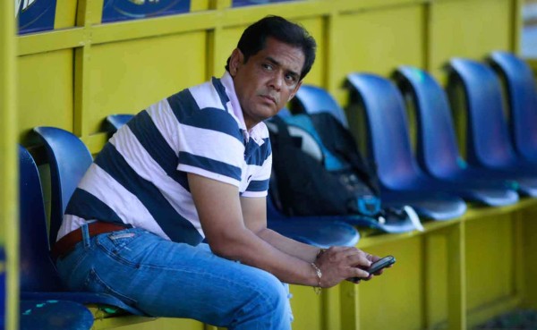 Rolando Peña: 'Hay que pedir a Dios que los árbitros no se equivoquen'