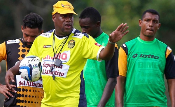 Medford le busca sustituto a Mario Martínez en Real España