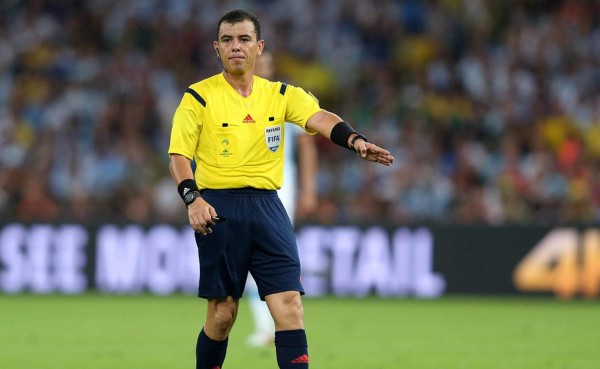 Escándalo en Costa Rica y Panamá por designación de árbitro salvadoreño