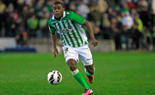 Joel Campbell muy cerca de volver al Betis de España