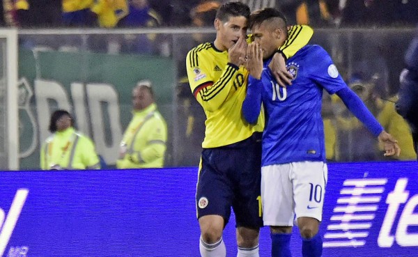 James aconsejó a Neymar tras provocar gresca que le costó la roja